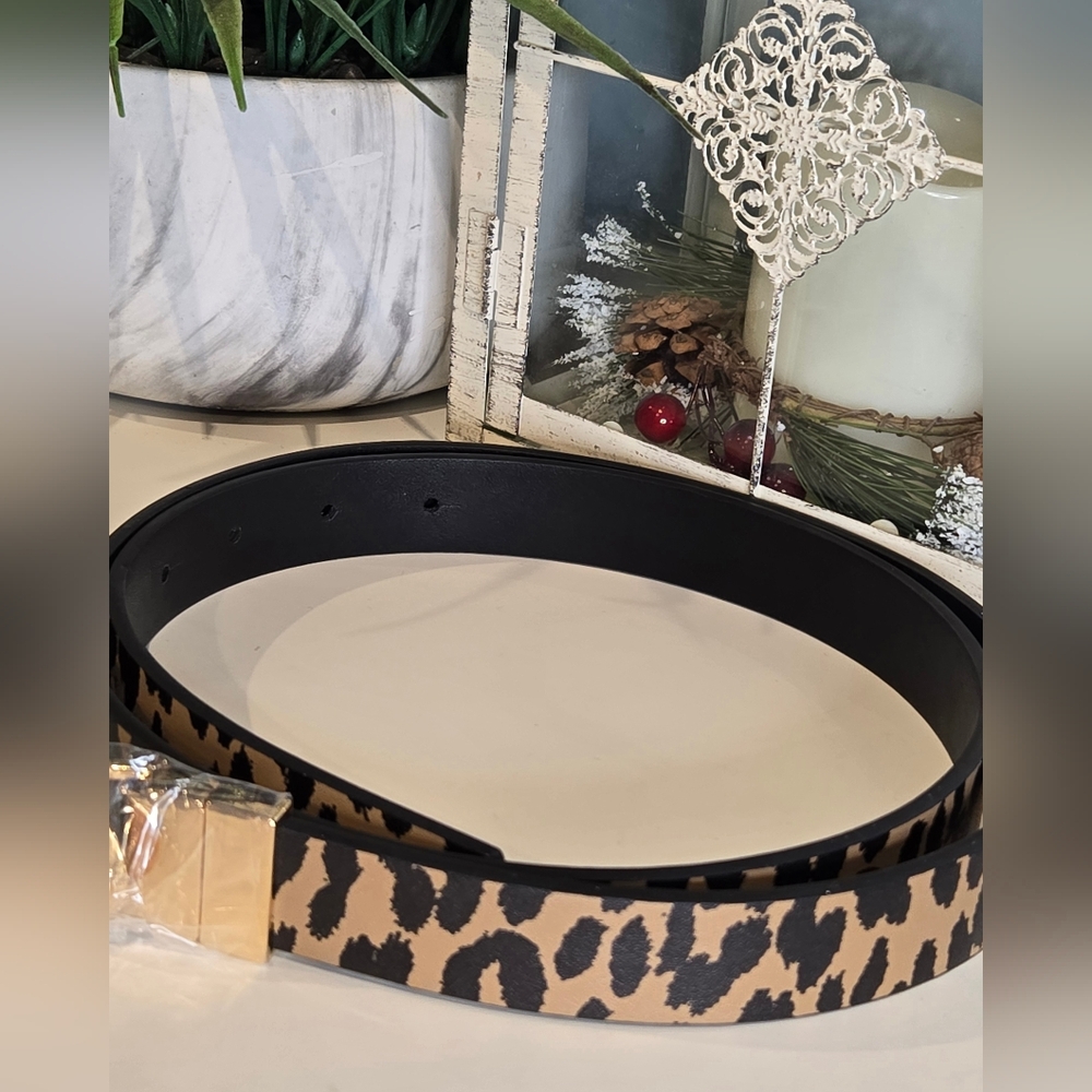 Kate Spade Reversible Belt XL - Picture 3 of 4